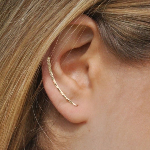 CLOSET REHAB Jewelry - Right Ear 14k Gold Coated Crawler